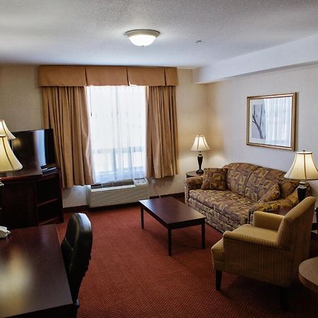 Peavine Inn & Suites High Prairie Exterior foto