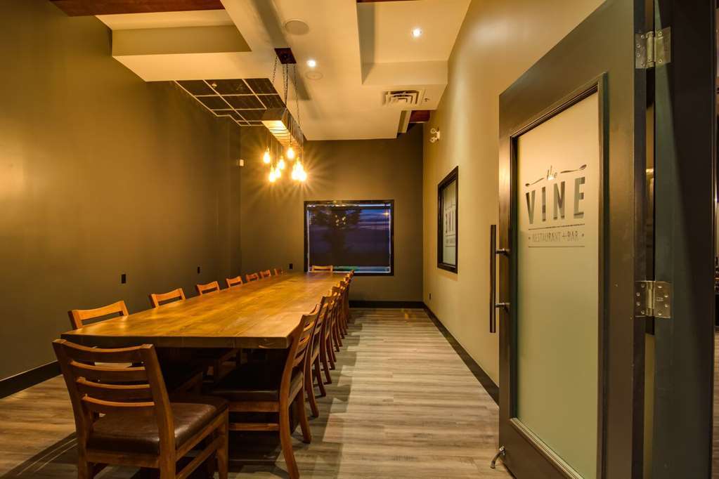 Peavine Inn & Suites High Prairie Restaurant foto