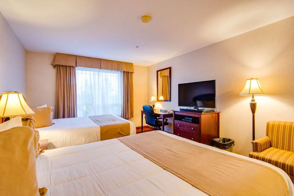 Peavine Inn & Suites High Prairie Zimmer foto